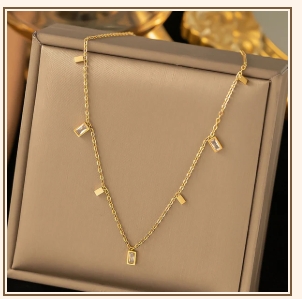 Gold Plated Stainless Steel Anti Tarnish Gold-Toned Geometric Necklace For Women